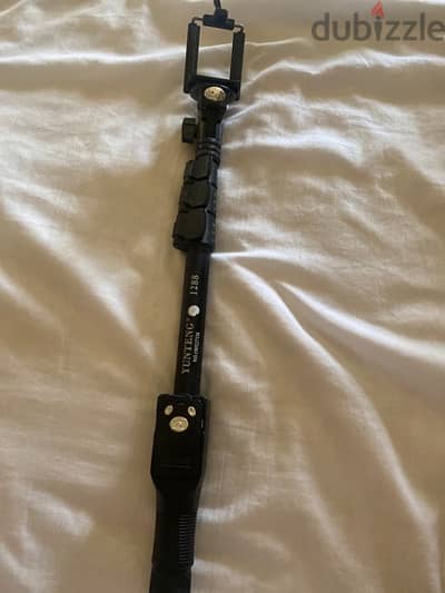 Yunteng YT-1288 Bluetooth extendable monopod (selfie stick)