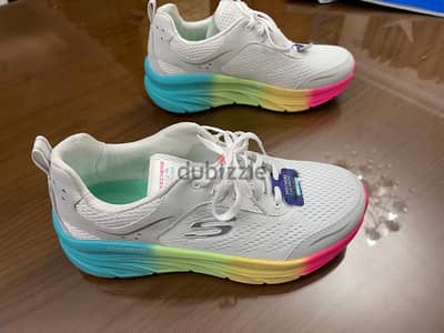 Sketchers Sports Shoes