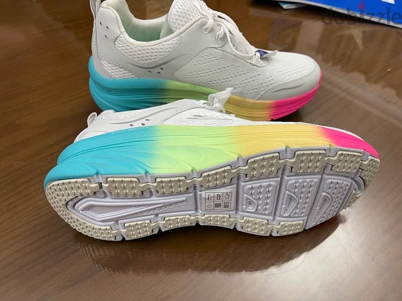 Sketchers Sports Shoes 2