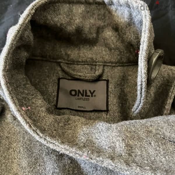 Coat ONLY brand original 1