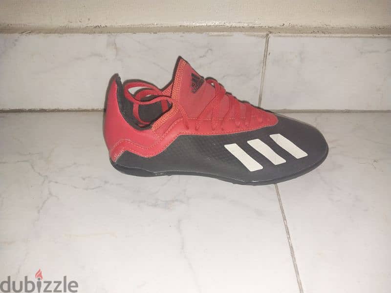 Original Adidas predator football shoes 0