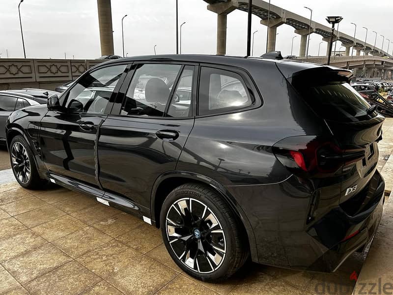 BMW IX3 كهرباء x3 2024 ارخص 2