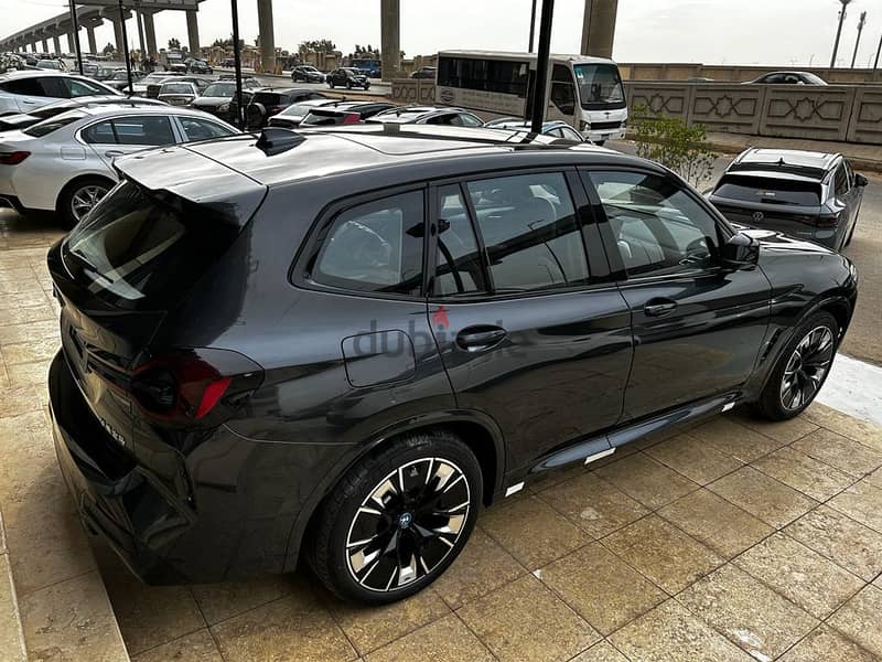 BMW IX3 كهرباء x3 2024 ارخص 3