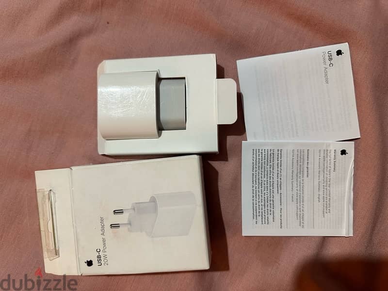 adapter 20w from apple 2