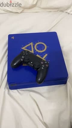 PlayStation 4 slim limited edition 0