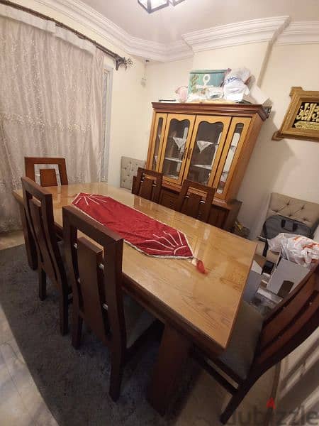 غرفة سفره ٨ كراسي (تخفيض خلال شهر ٥ ٦  يلا بينا)Dinning room 0