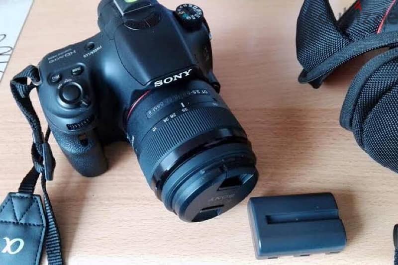 Sony alpha slt-a58 body with a 18-55 zoom lens 6