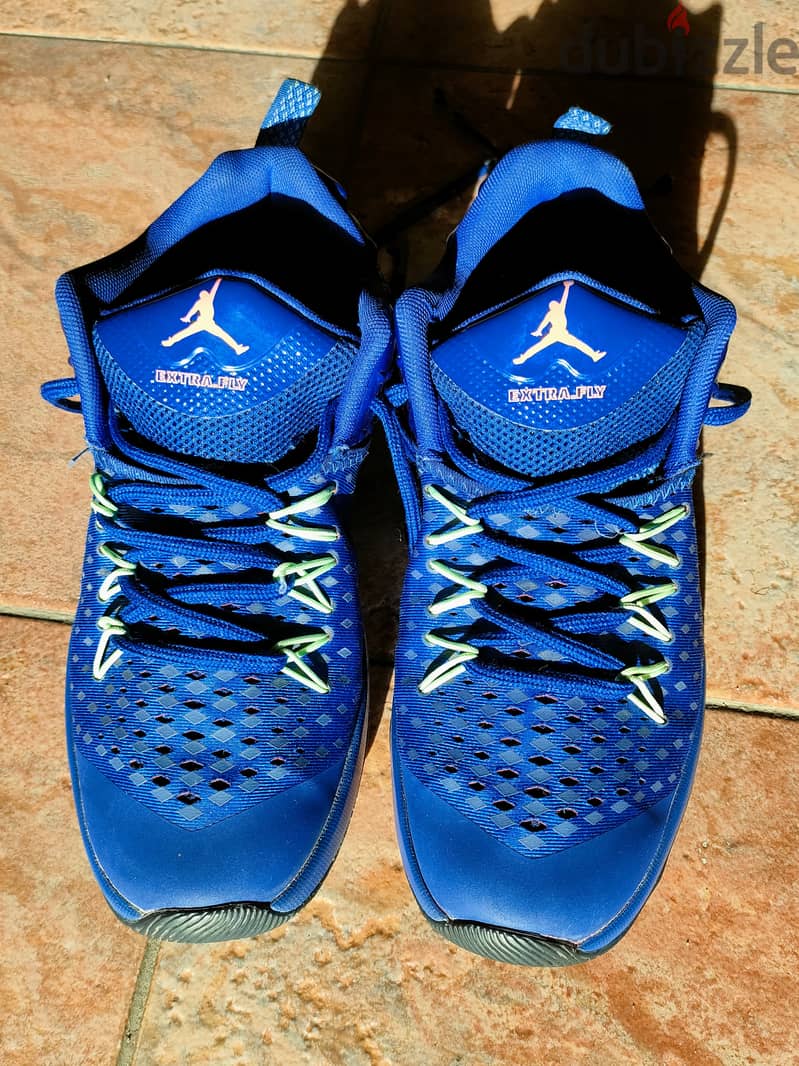 Jordan extra hotsell fly blue