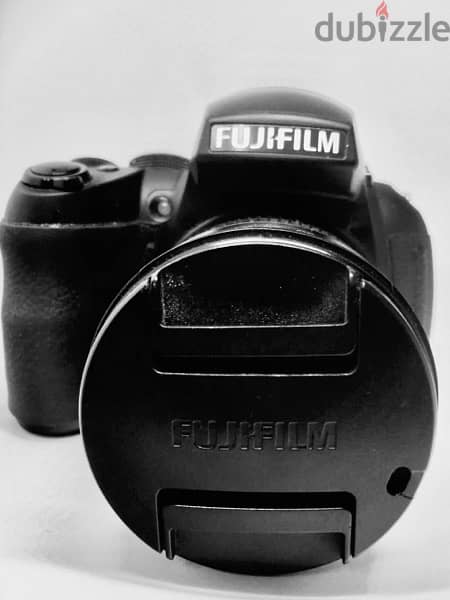 Fujifilm Finepix HS35EXR 2