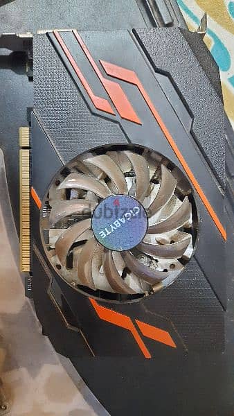 Gt1030 gigabyte OC 2GB