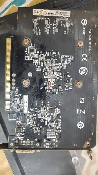 Gt1030 gigabyte OC 2GB 2