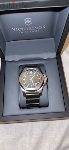 Victorinox I. N. O. X men watch 0