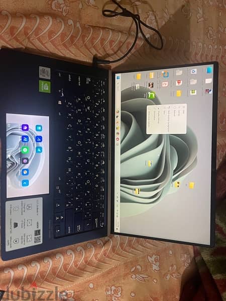 Asus ZenBook UX434FL كالجديد بالكرتونه والويندوز 1