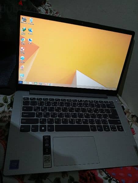 lenovo ideapad 1i 0