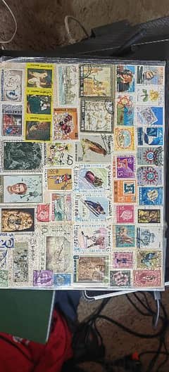 مجموعة كبيرة من طوابع البريد نادرة 0