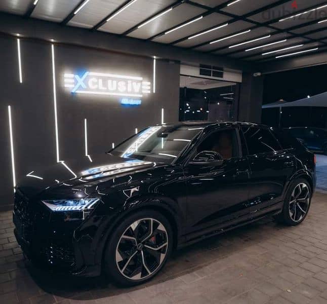 2023 Brand new RSQ8 (black optic package) 0