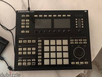 Native Instrument Maschine Studio