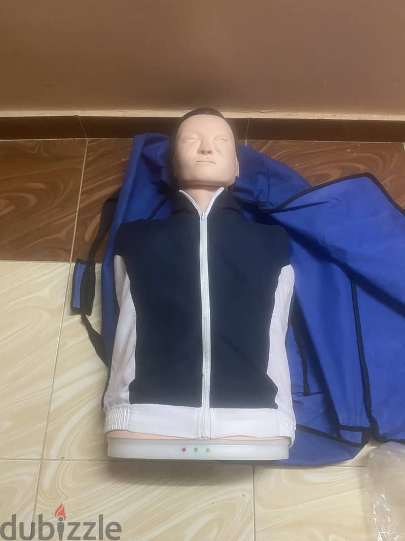 موديل للتدريب علي الانعاش القلب الرئوى XC404A Half Body CPR Training M 10