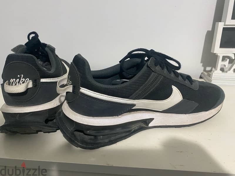 Nike Shoe Original size 8 UK 1