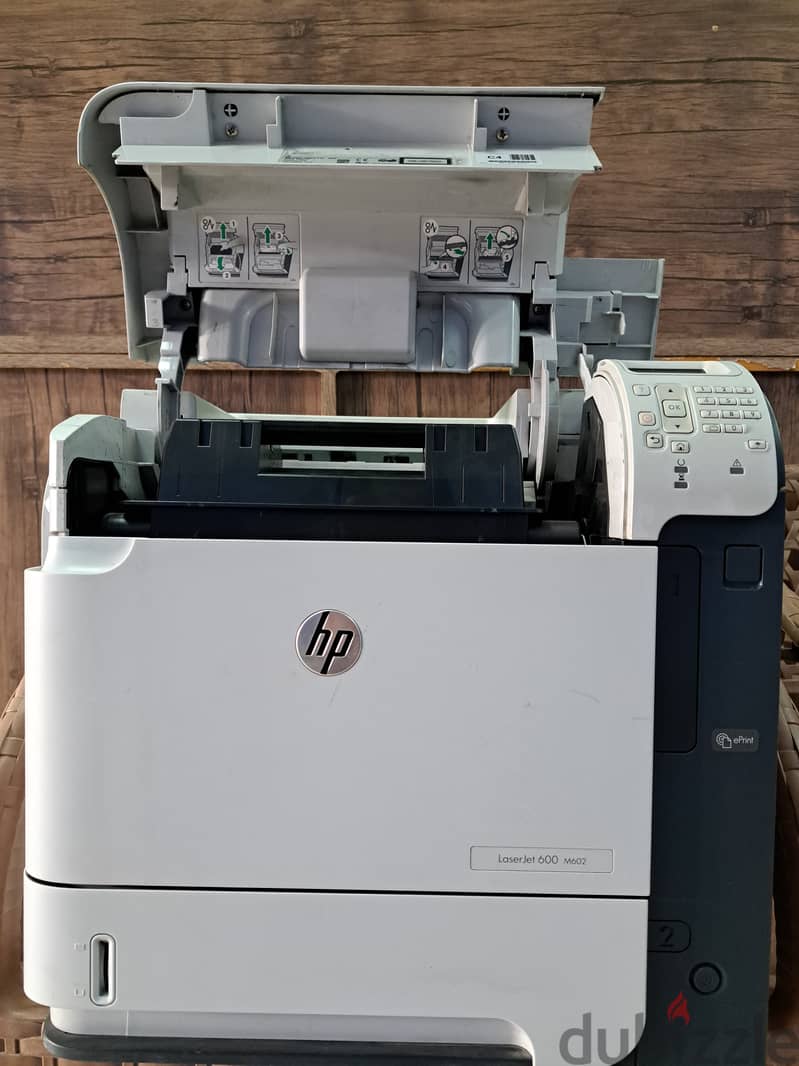 HP LaserJet Enterprise 600 1