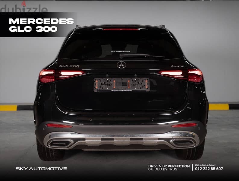 Mercedes GLC 300 Model Year 2023 loaded only 5000 km مرسيدس 1