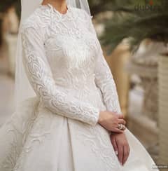 فرصة فستان زفاف راقى - ثانى لبسة - تم تنزيل السعر لسرعة البيع