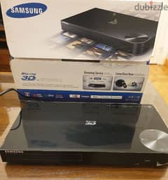 Samsung BD-F5500 3D Network Blu-ray and DVD Player 0