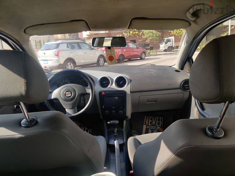 سيات ابيزا اوتوماتيك Seat Ibiza دواخل سليمة - قابل للبدل بأعلى 4