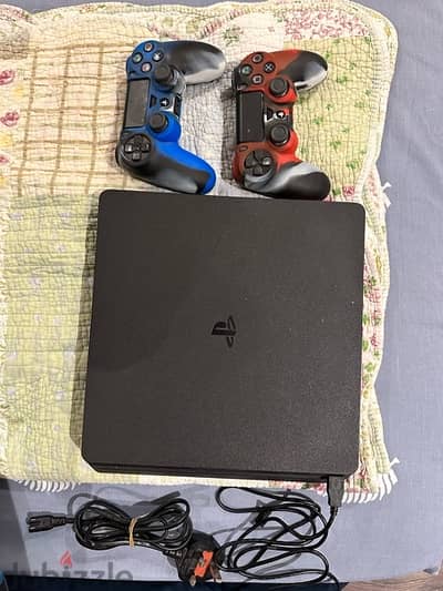 PlayStation4 with 3 games