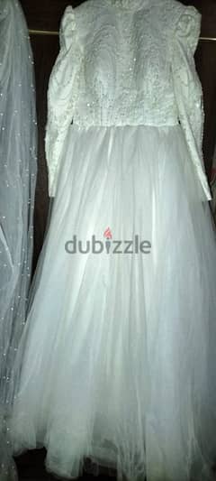 فستان زفاف محجبات لم يستخدم بالطرحه من ٨ ل اربعه ونص