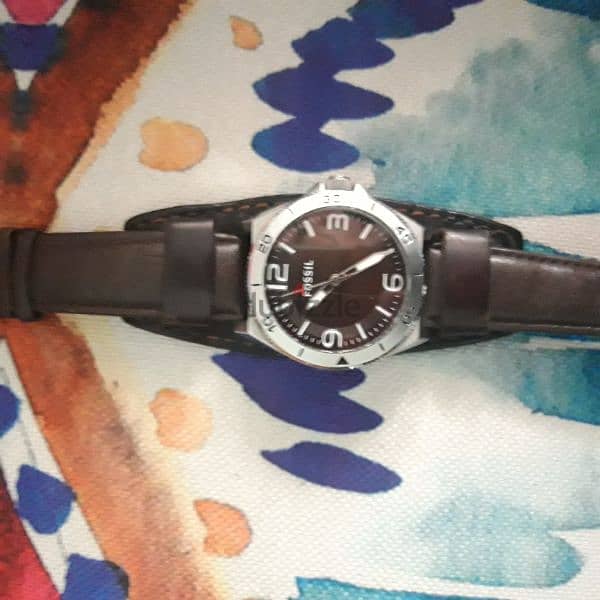 Fossil watch very good condition incomparable price to the new 1