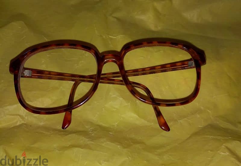 نظارات  طبية 2