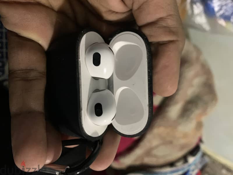 air bods apple original gen 3 with cover 3