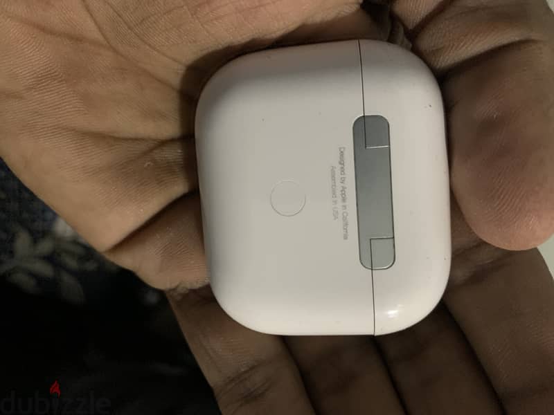 air bods apple original gen 3 with cover 4