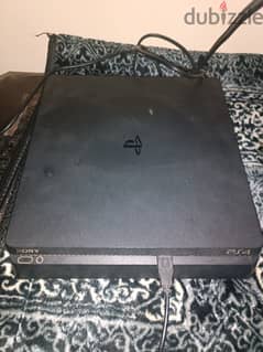 Ps4 slim 500 gb with ps plus 1 year