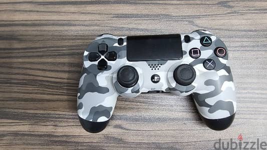 PS4 Controller