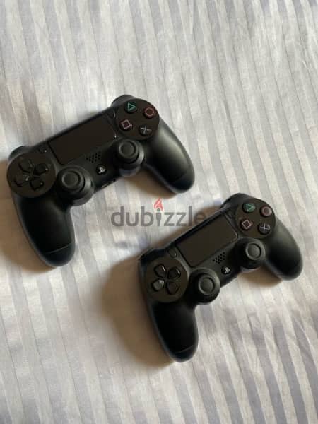 Playstation 4 - 1TB - 2 controllers - Free games 1