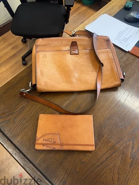 Massimo Dutti fine leather bag 4