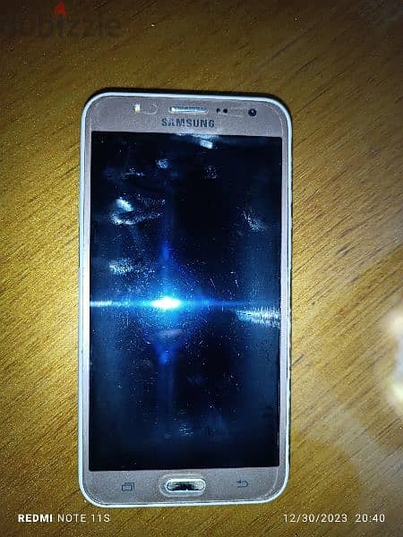 Samsung Galaxy j7 للبيع 0