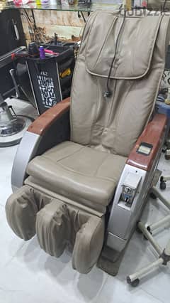 كرسي مساج كهربائي جلد متعدد ٨ انظمه علي الجسم بالكامل 0