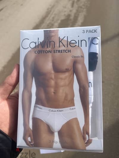 Calvin Klein 3 pack medium size hip briefs