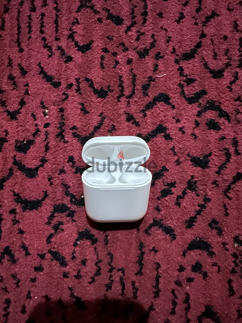 Airpods 2 Charging Case 0