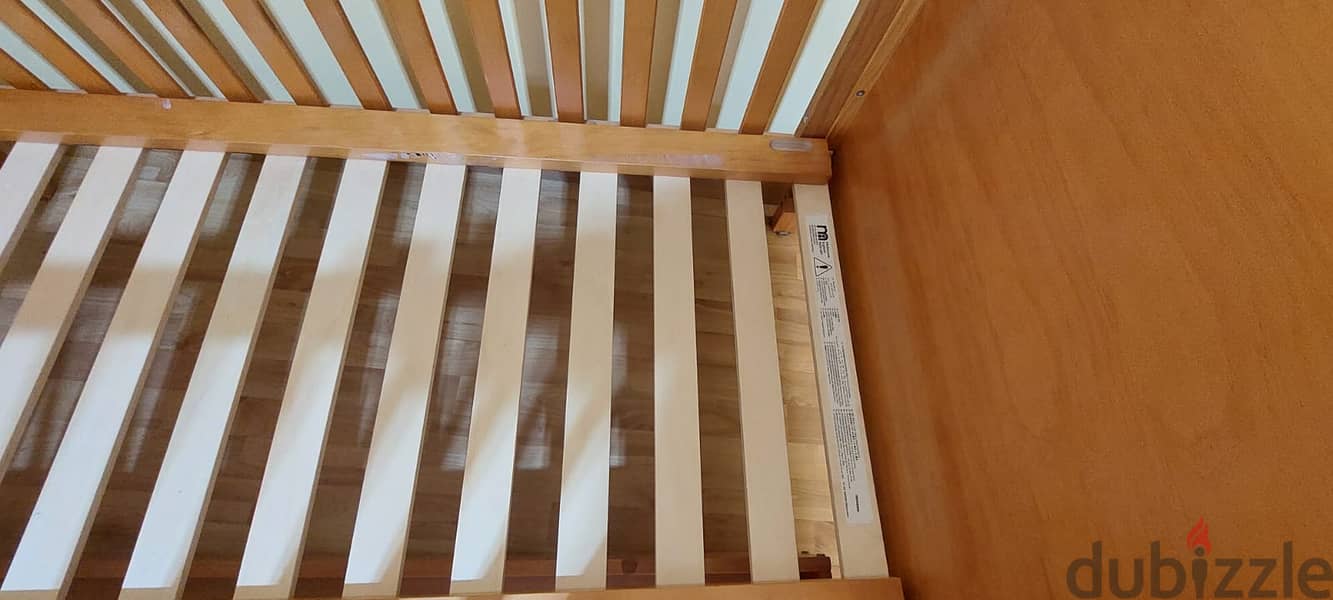 MotherCare Baby Bed with Mattress 1