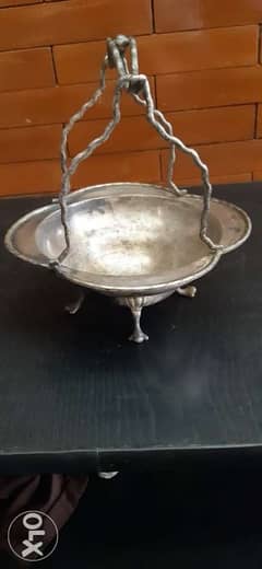 Antique silver plate brides basket. شيالة مطلية فضة للحلوى