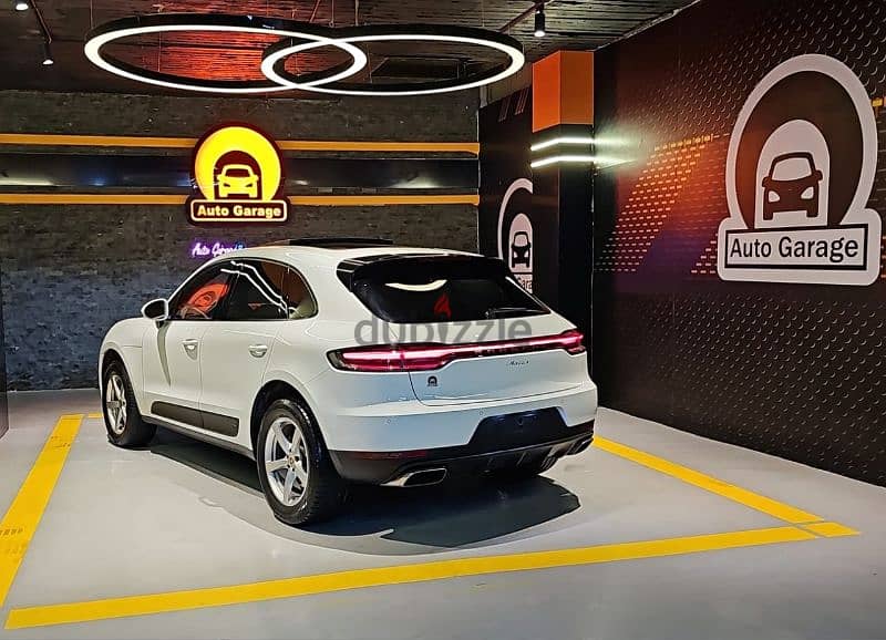 بسعر مغري   ضمان الوكيل  Porsche Macan 2019 أعلي فئه بانوراما زيرو 18