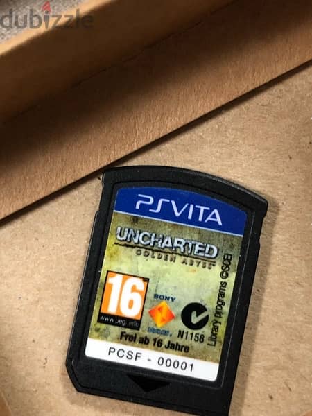 uncharted golden abyss - psvita 1