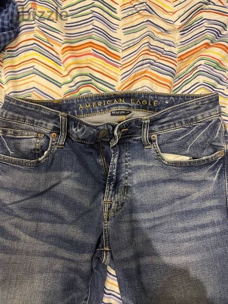 American Eagle Wide Leg Blue Denim Jeans - Size 12 – Queens Exchange  Consignment Boutique