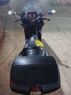 بينيللي سكوتر ٢٥٠ سيسي scooter benelli