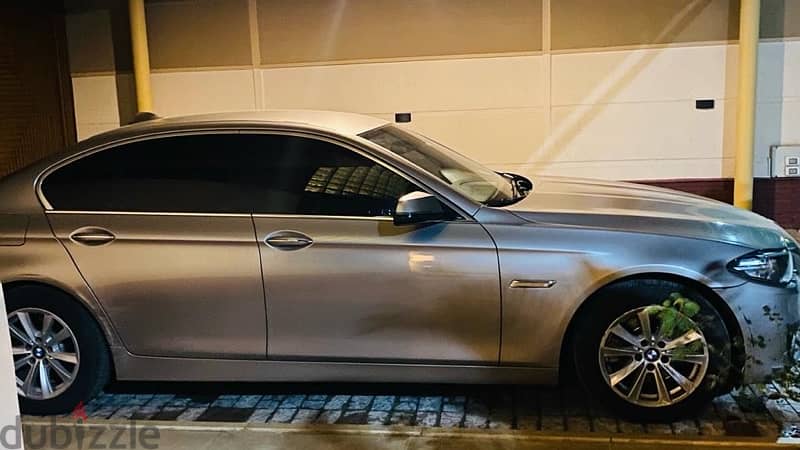 سيارة BMW 520 فابريكه بالكامل بحاله فوق الممتازه  السعر نهائي 4