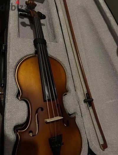 Violin for sale NEW | كمان جديد للبيع مع القوص و المسند للكتف